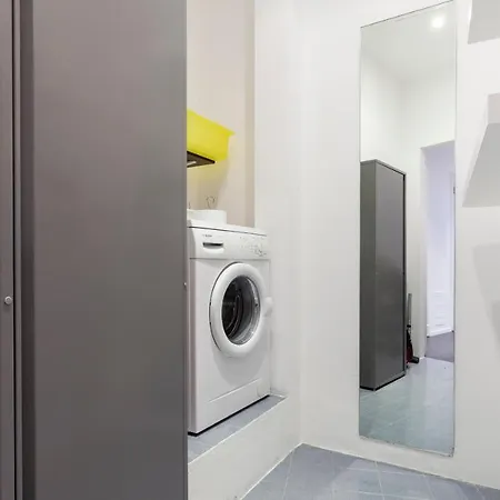 Italianway - Napo Torriani 5 Apartman *