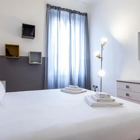 Apartment Italianway - Napo Torriani 5 Milan
